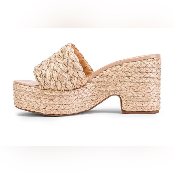 RAYE Shoes - RAYE / REVOLVE  -  Gable Wedge in Natural